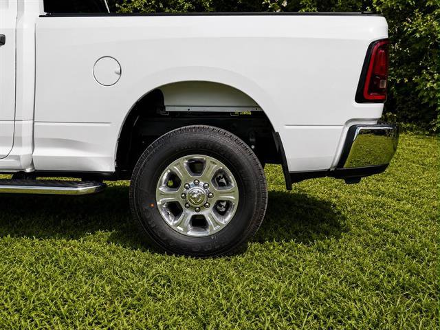 Used 2026 RAM 2500 Big Horn AWD/4WD image 5