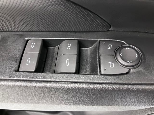 Used 2025 Chevrolet Equinox EV RS image 42