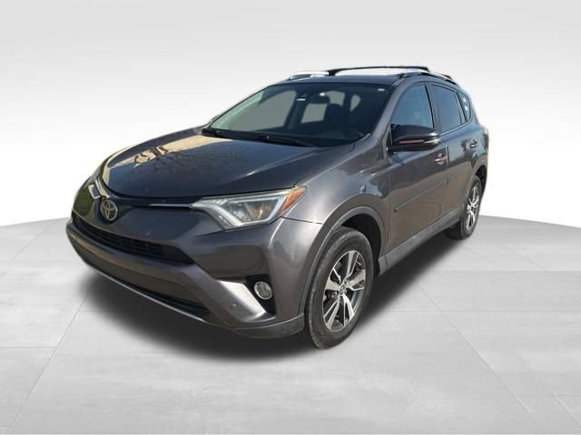 Used 2016 Toyota RAV4 XLE w/ Convenience Package image 7