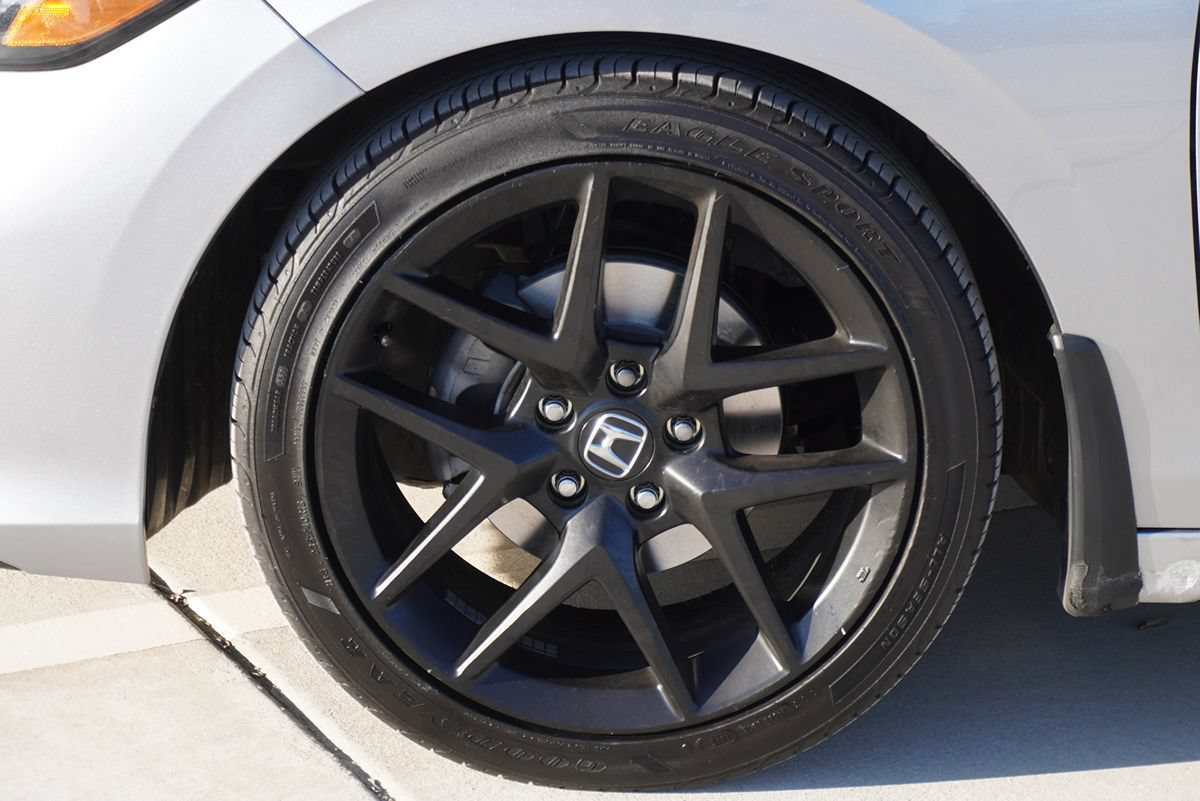 Used 2025 Honda Civic Sport image 4