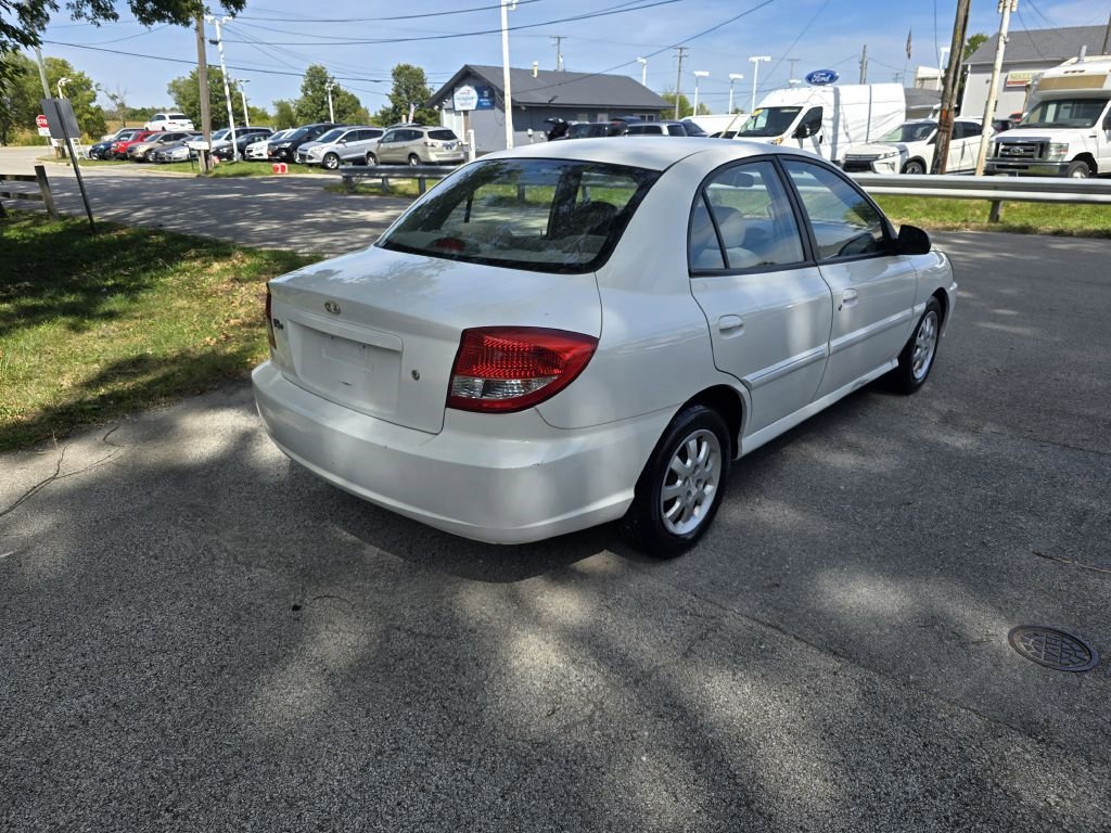 Used 2005 Kia Rio Sedan image 3