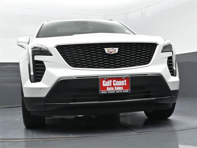 Used 2023 Cadillac XT4 Sport w/ Cold Weather Package FWD image 30