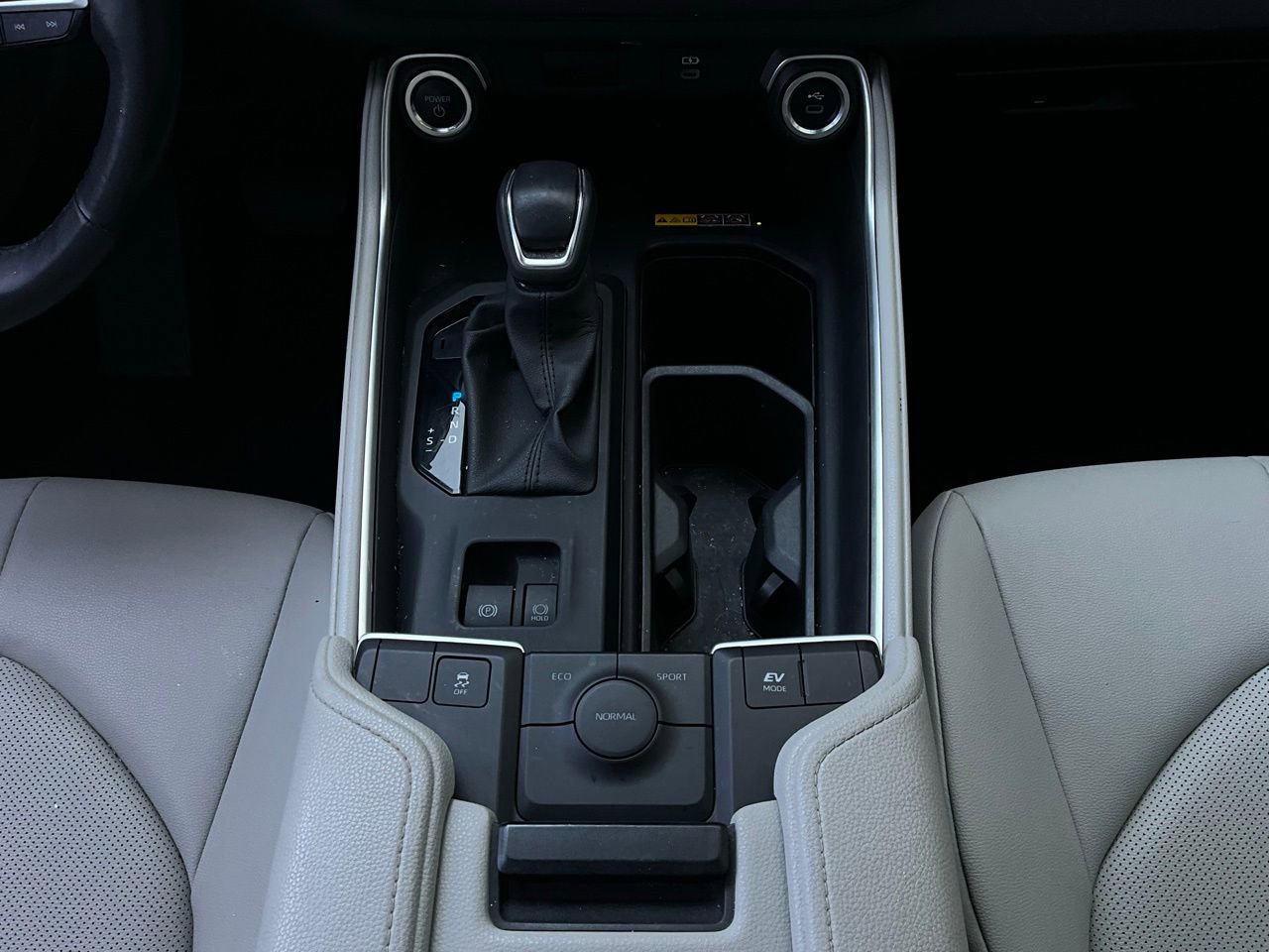 Used 2024 Toyota Grand Highlander XLE image 16