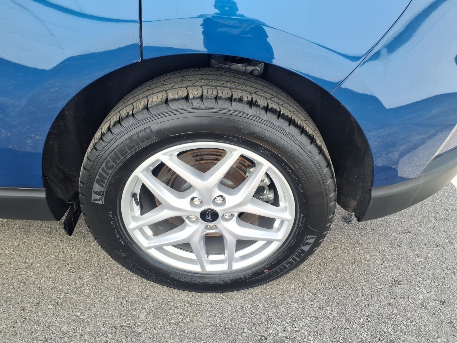 Certified 2023 Ford Edge SEL w/ Convenience Package AWD/4WD image 8