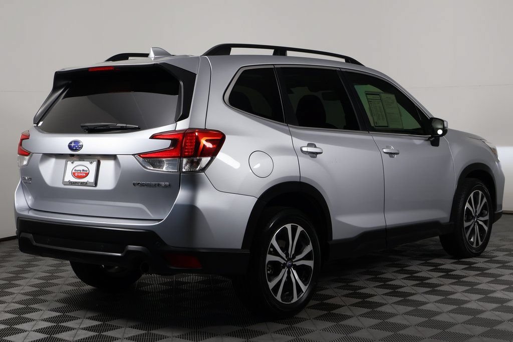 Used 2019 Subaru Forester Limited AWD/4WD image 4