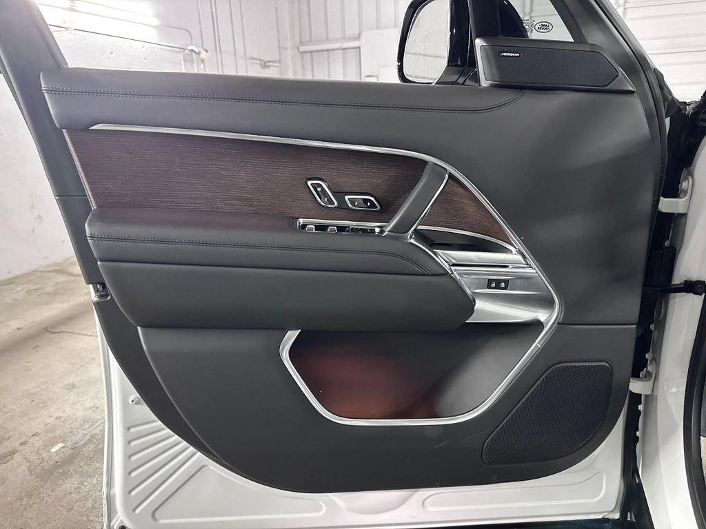 Used 2023 Land Rover Range Rover SE AWD/4WD image 41