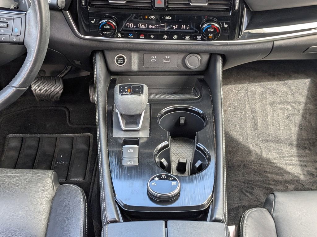 Used 2023 Nissan Rogue SL w/ SL Premium Package image 17