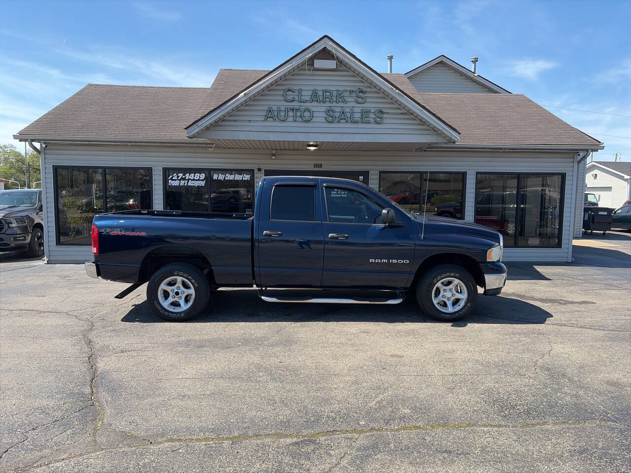Used 2004 Dodge Ram 1500 Truck SLT w/ Off-Road Group AWD/4WD image 1