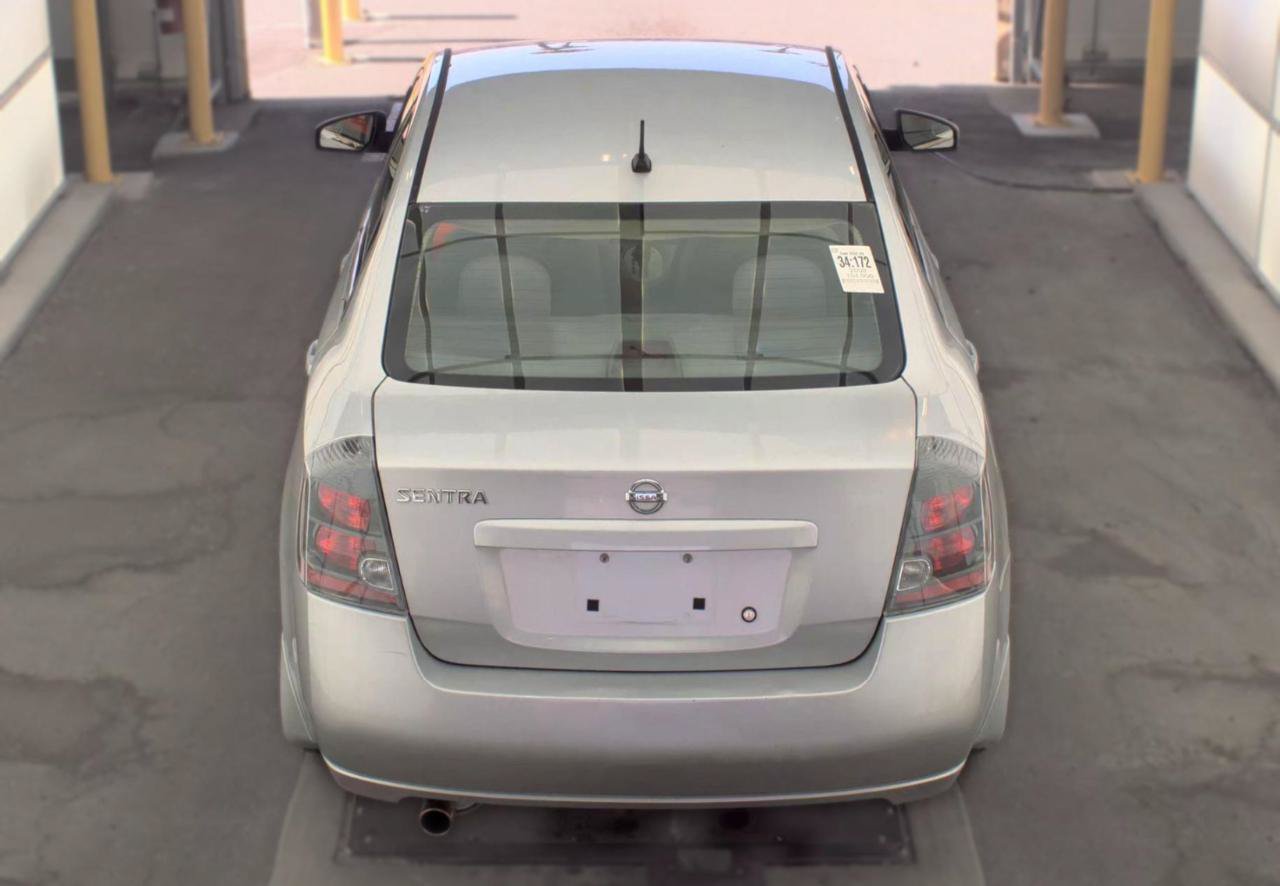 Used 2009 Nissan Sentra 2.0 FE+ FWD image 5
