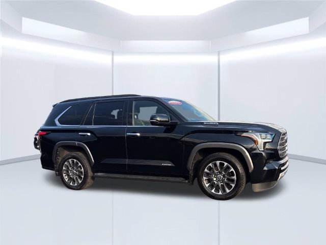Certified 2023 Toyota Sequoia Limited AWD/4WD image 7