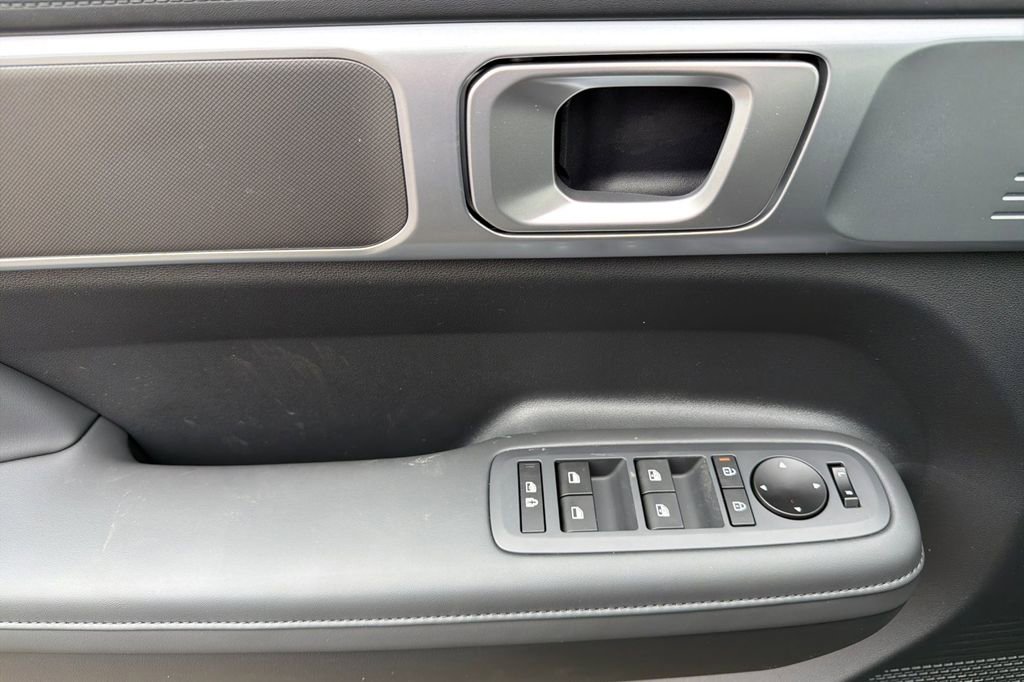 New 2026 Hyundai Santa Fe SEL image 9