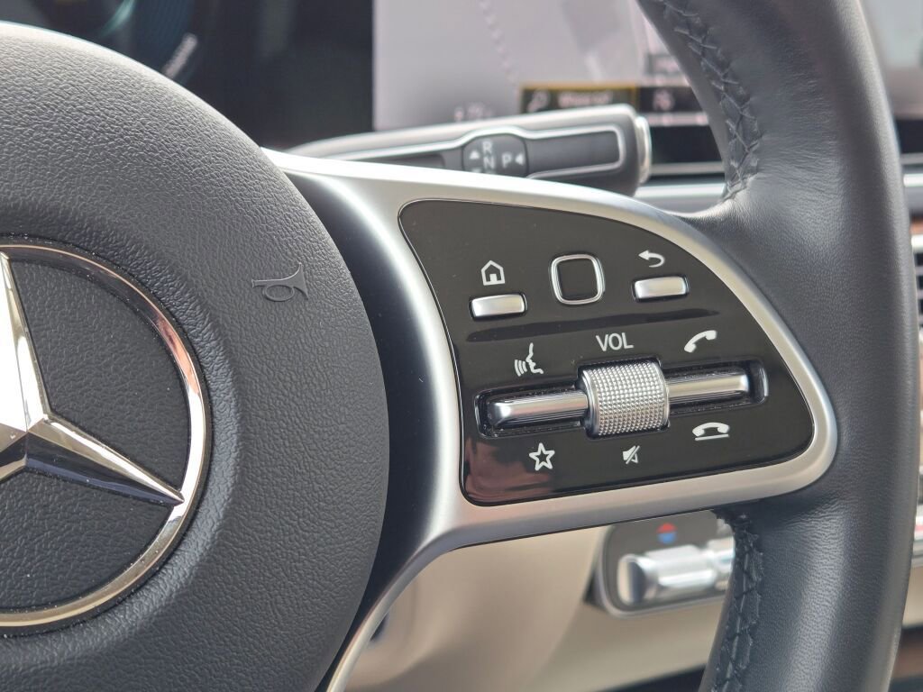 Used 2022 Mercedes-Benz GLE 450 4MATIC image 47