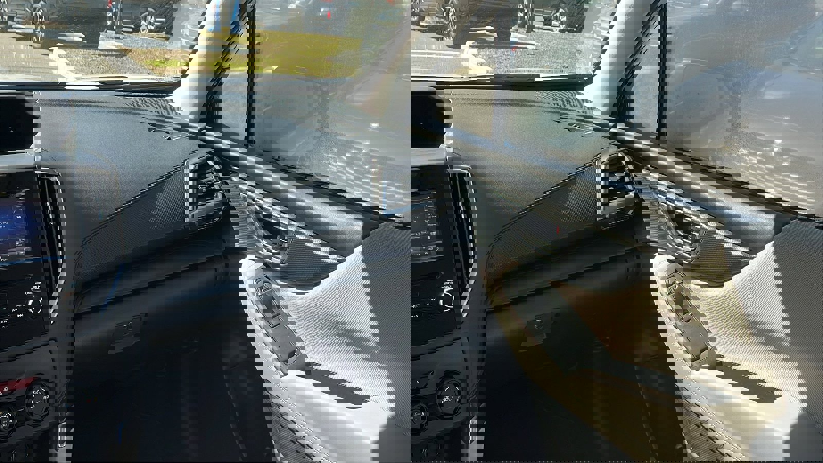 Certified 2023 Subaru Forester image 23