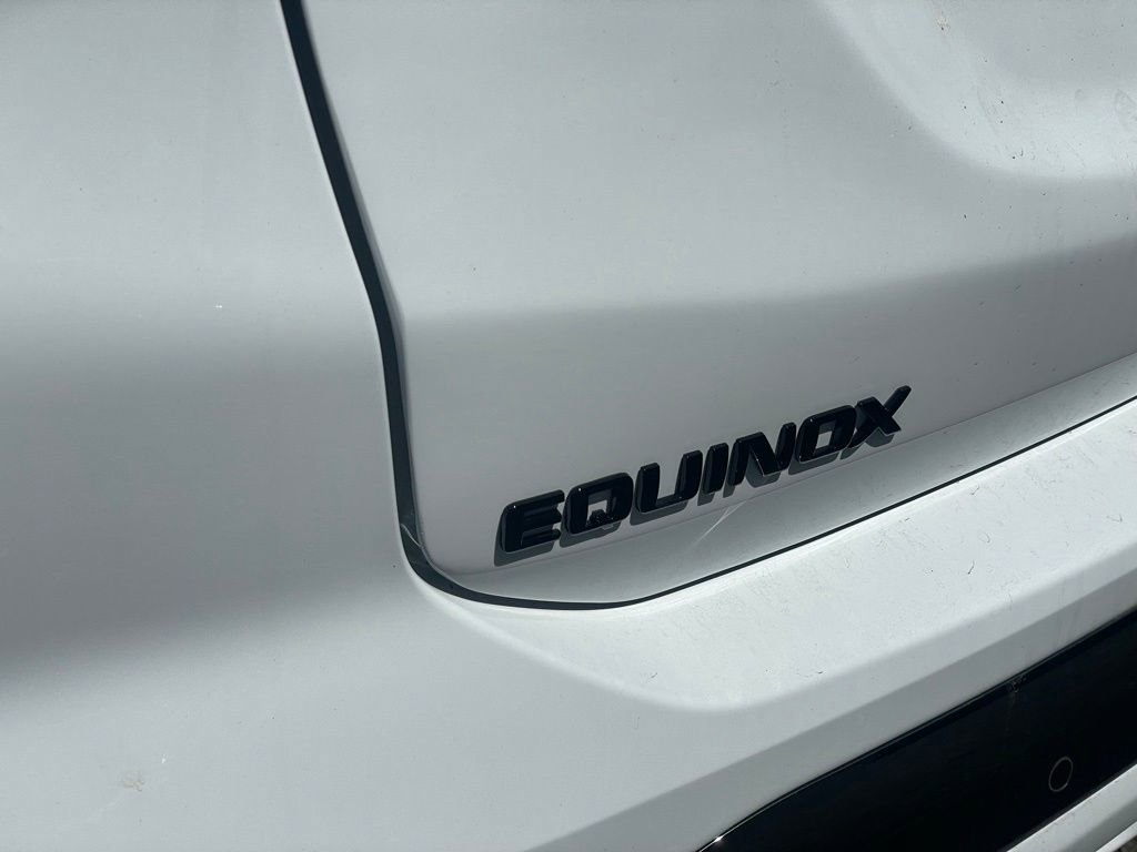 Used 2023 Chevrolet Equinox RS w/ RS Leather Package AWD/4WD image 34