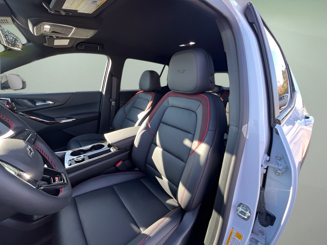 New 2027 Chevrolet Equinox RS FWD image 13