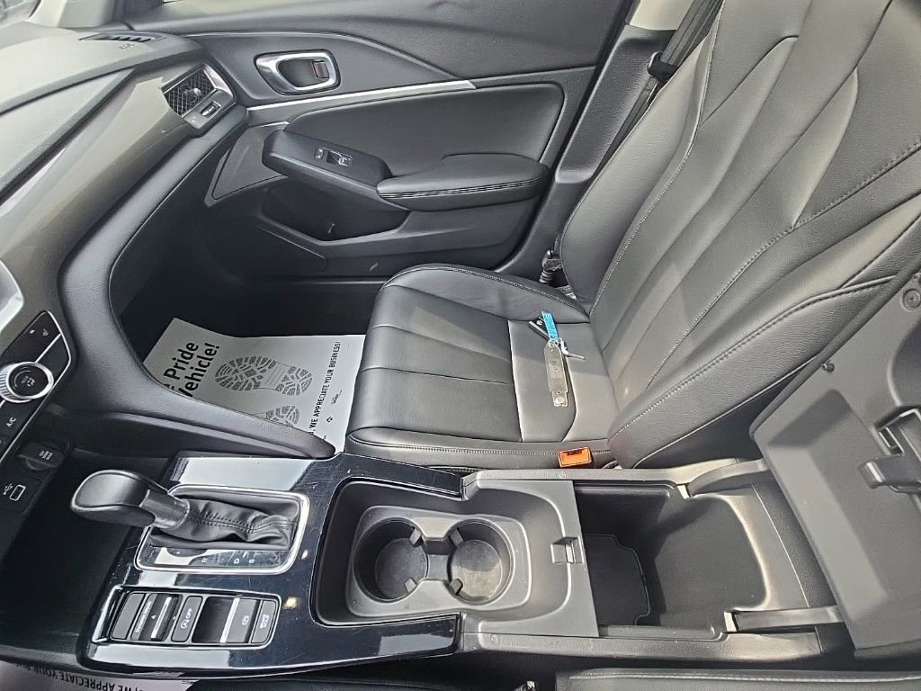 Used 2025 Acura Integra Base image 23