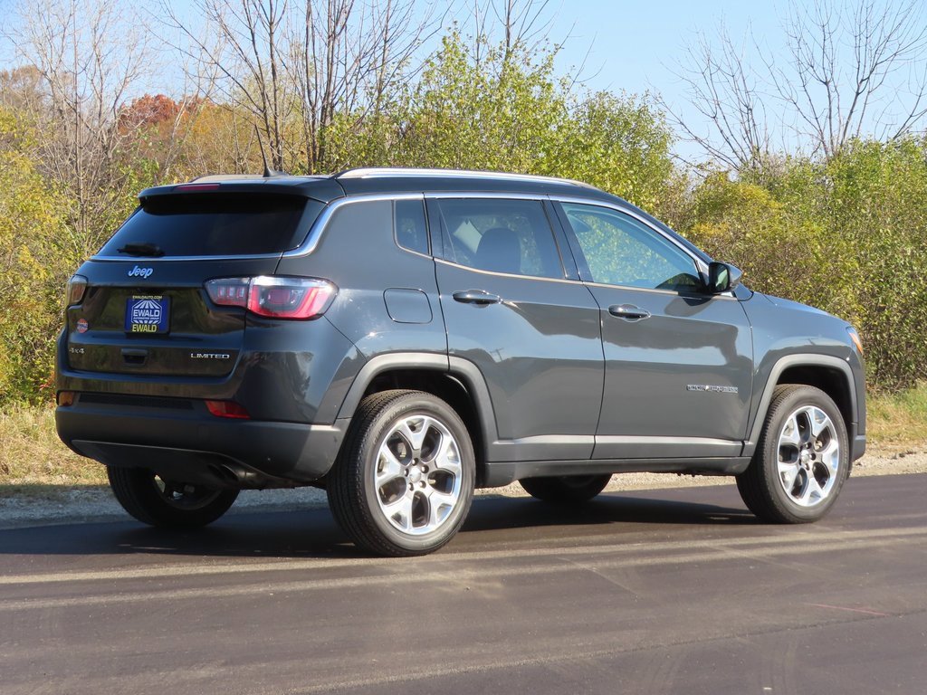 Used 2018 Jeep Compass Limited w/ Navigation Group image 3