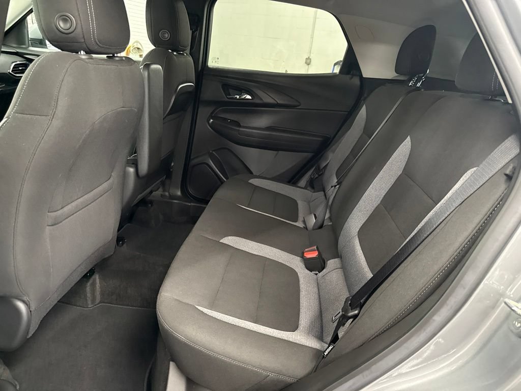 Used 2023 Chevrolet TrailBlazer LT w/ Convenience Package AWD/4WD image 13
