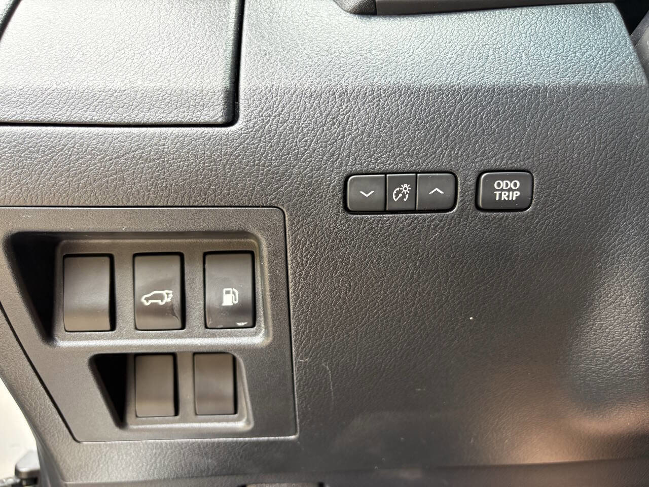 Used 2011 Lexus RX 450h AWD w/ Premium Pkg image 9