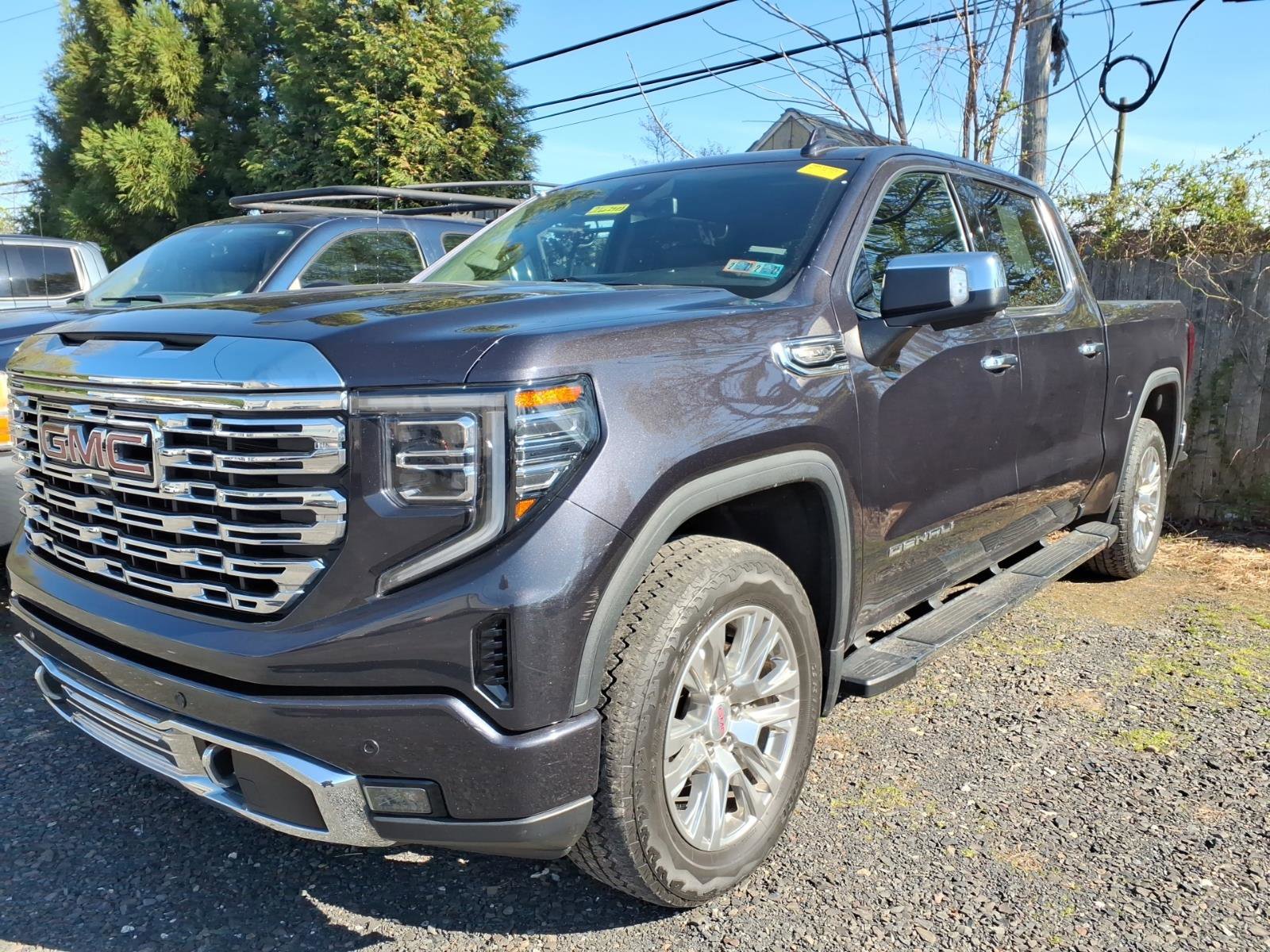 Used 2022 GMC Sierra 1500 Denali image 6