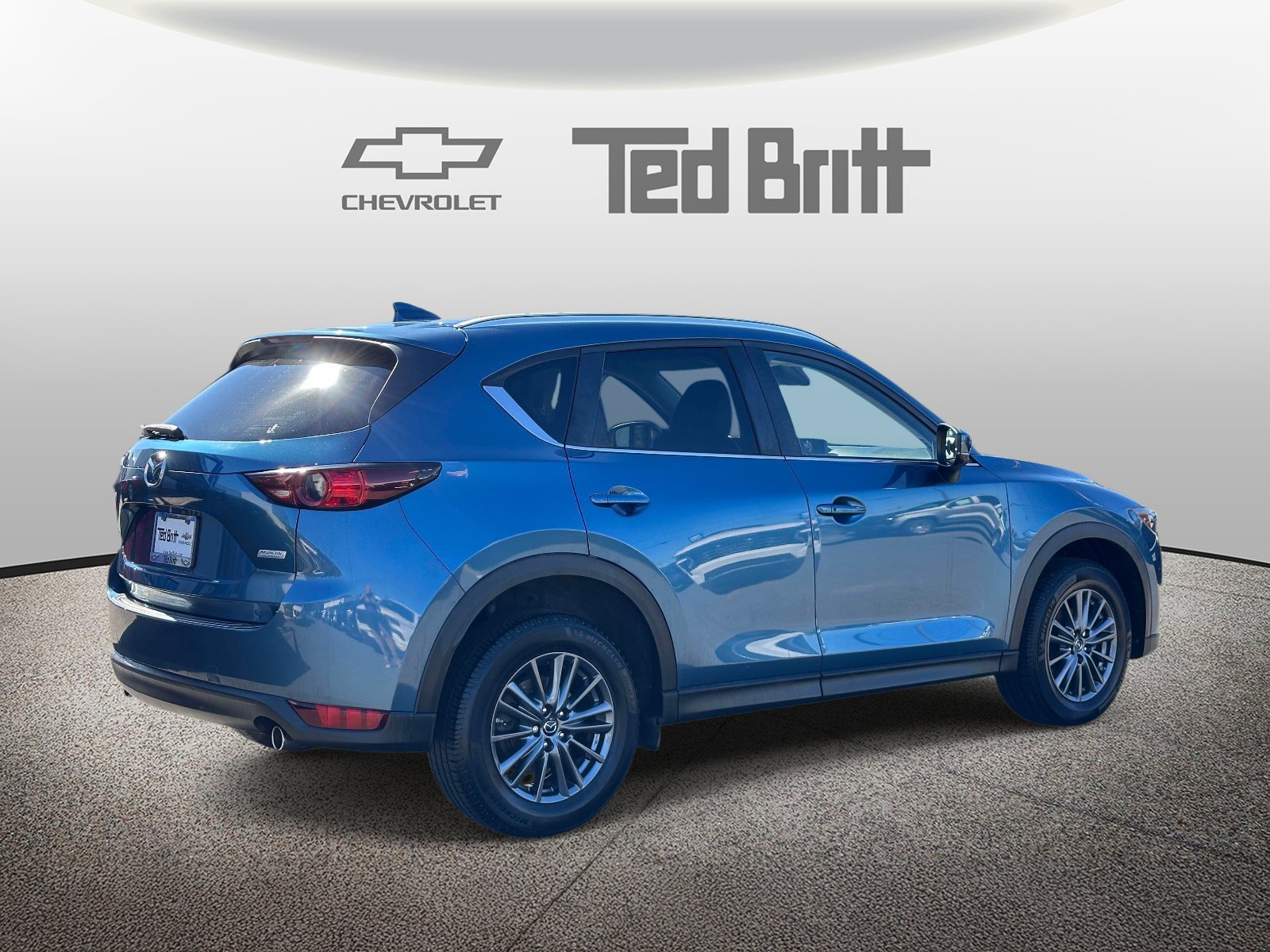 Used 2019 MAZDA CX-5 Touring FWD image 4