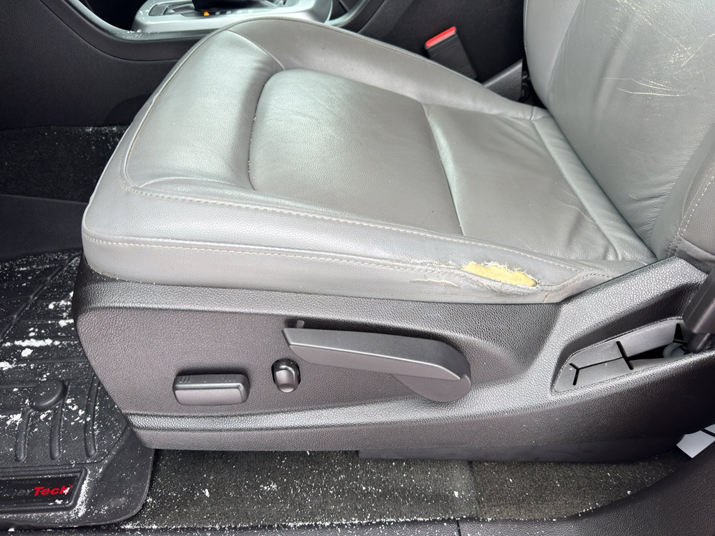 Used 2015 Chevrolet Colorado LT w/ Luxury Package image 15