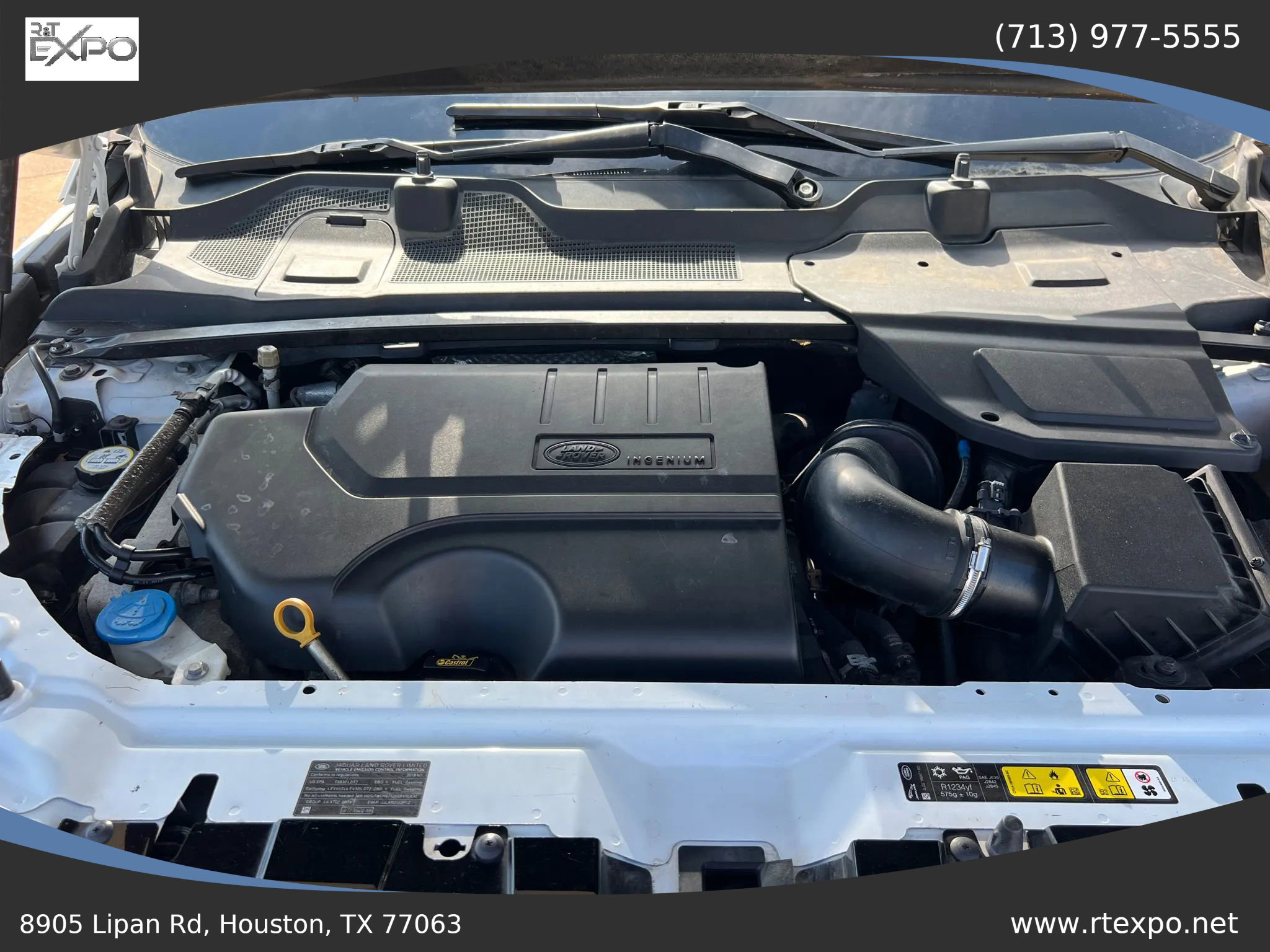 Used 2018 Land Rover Discovery Sport SE image 41