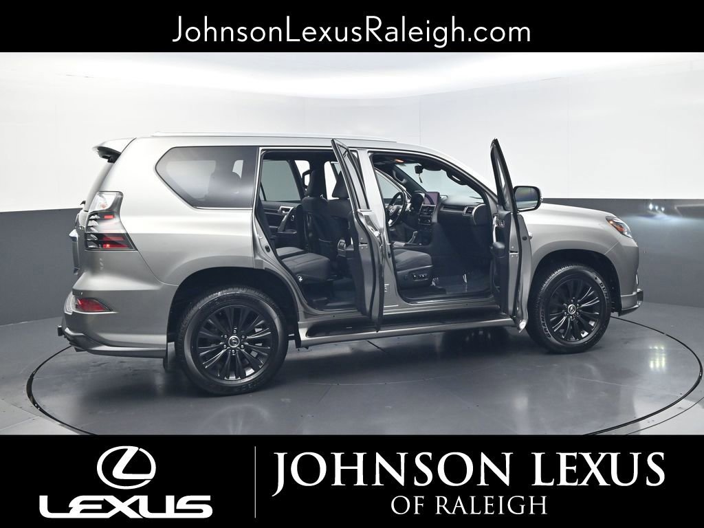Certified 2023 Lexus GX 460 Premium w/ Accessory Package image 33