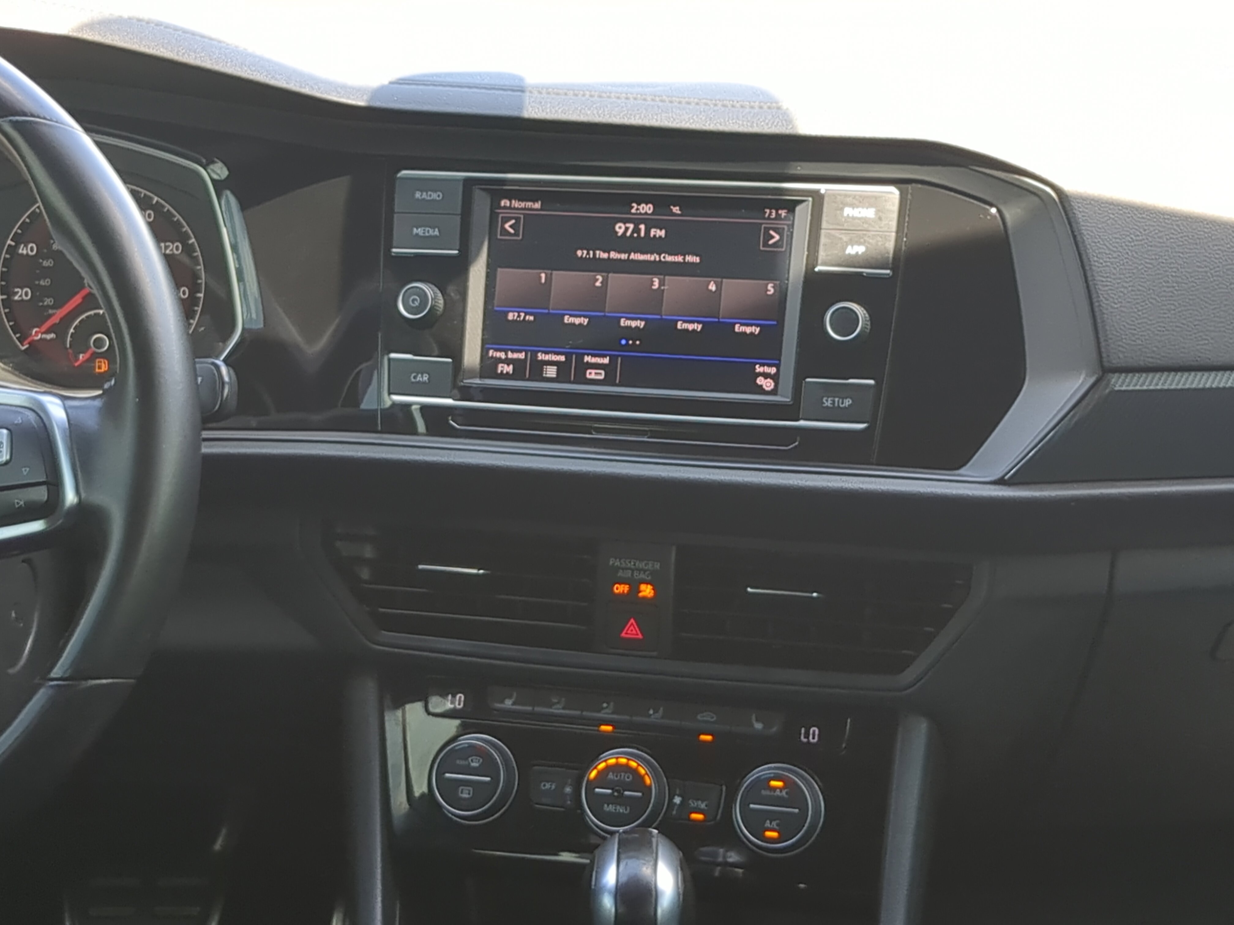 Used 2019 Volkswagen Jetta GLI FWD image 15