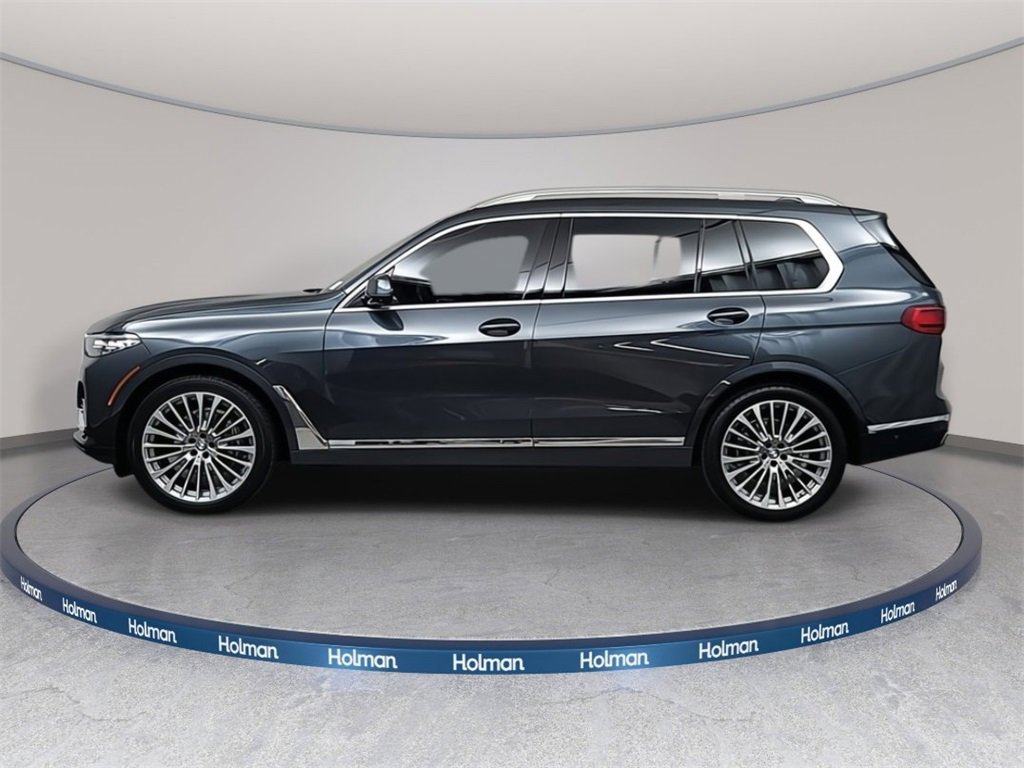 Used 2022 BMW X7 xDrive40i w/ Parking Assistance Package image 3
