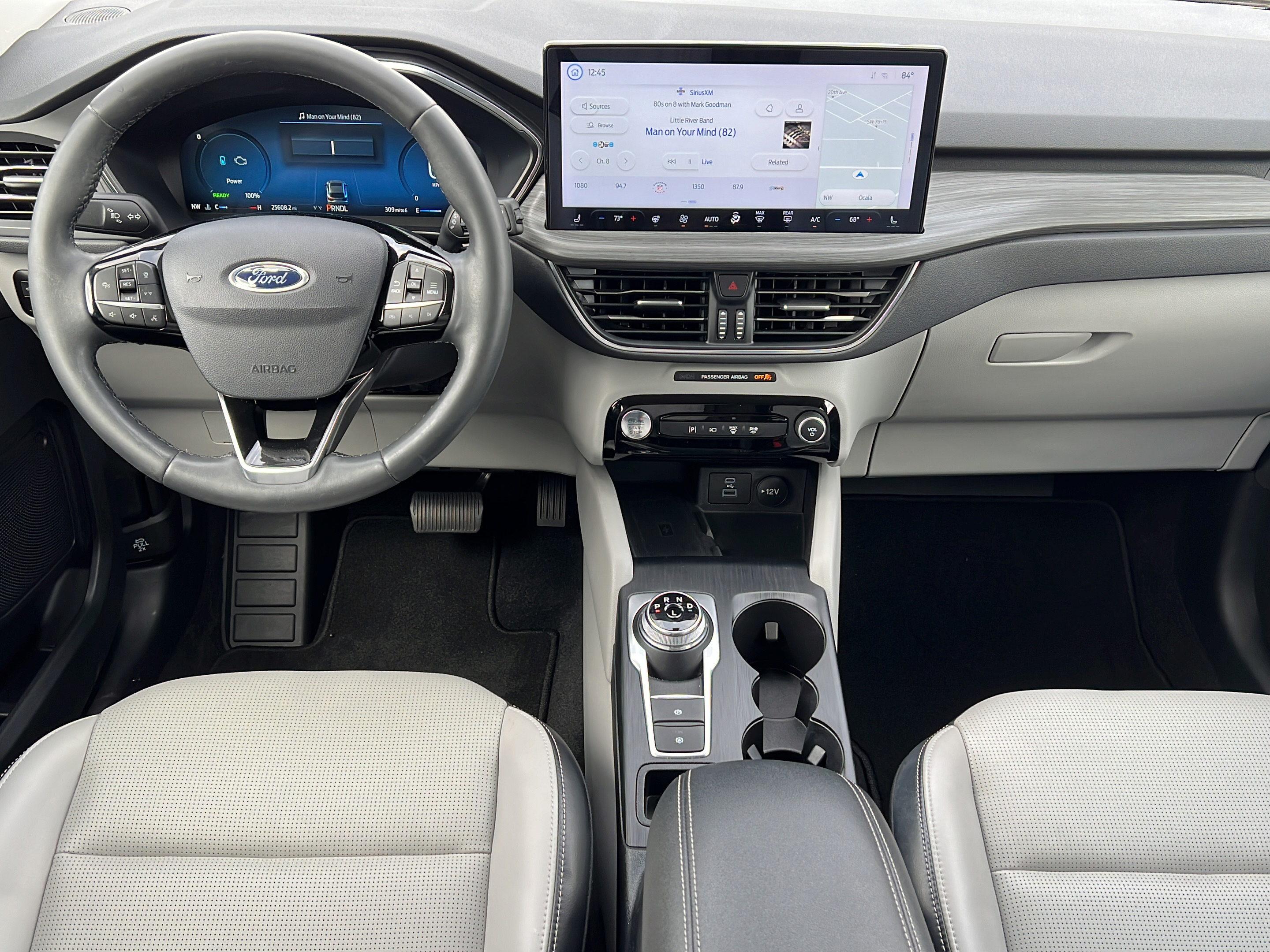 Used 2023 Ford Escape Platinum FWD image 12