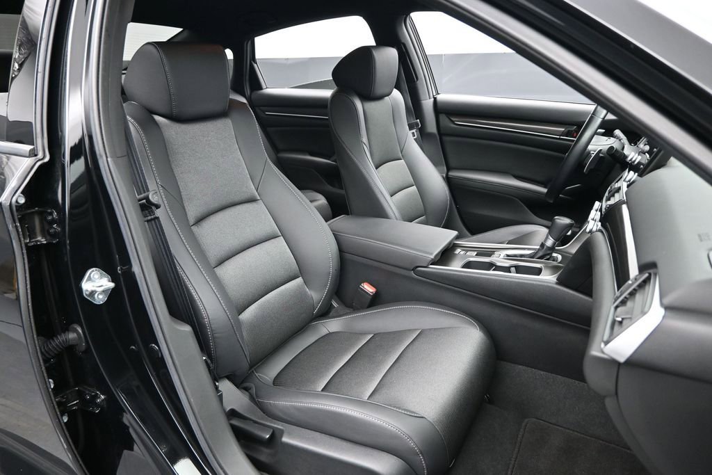 Used 2020 Honda Accord Sport image 25