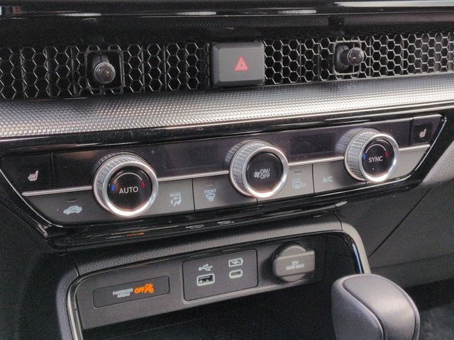 Used 2023 Honda CR-V Sport Touring image 15