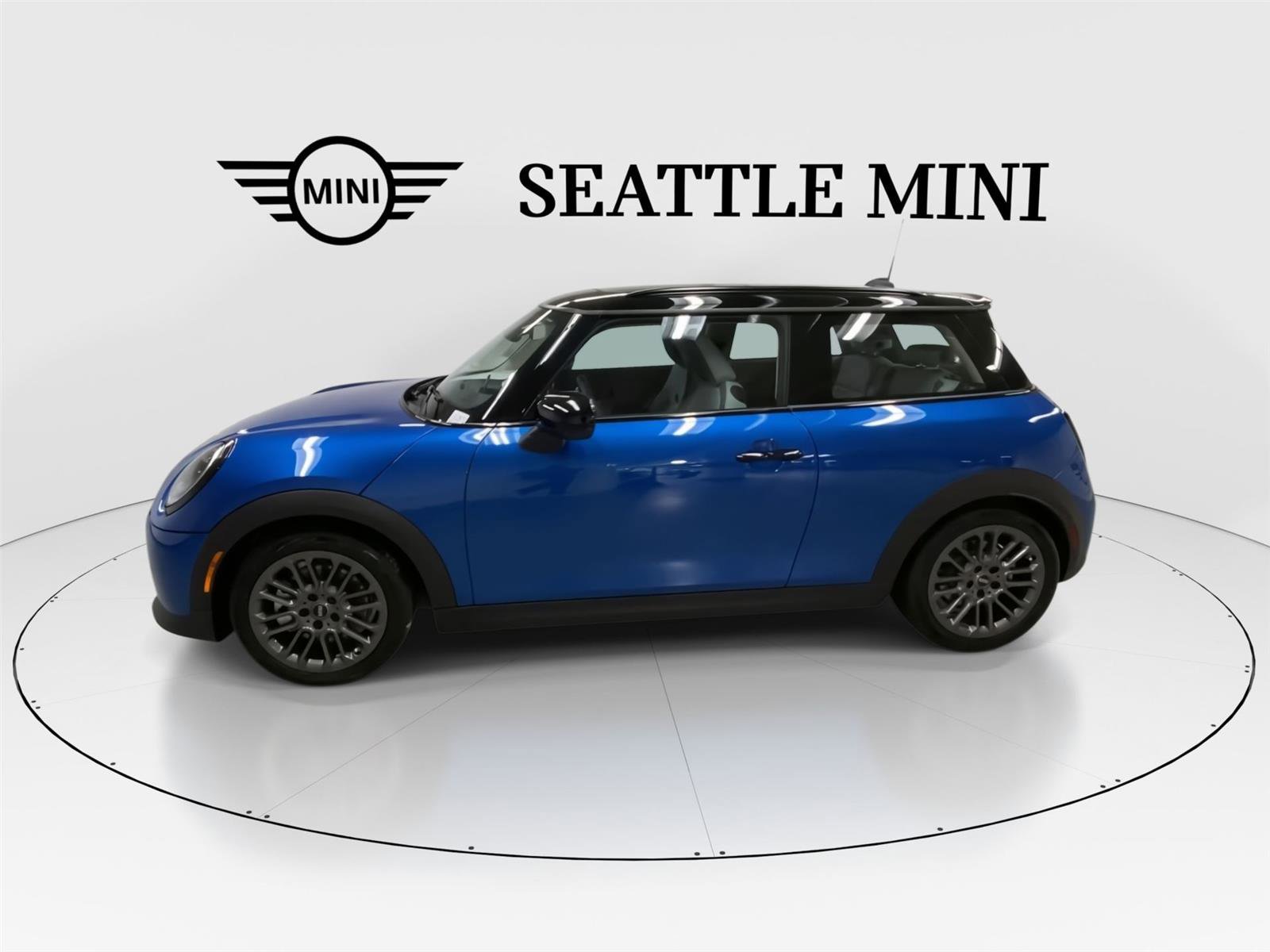 Certified 2025 MINI Cooper S image 6