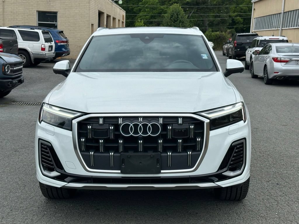 Used 2025 Audi Q7 3.0T Premium Plus AWD/4WD image 12