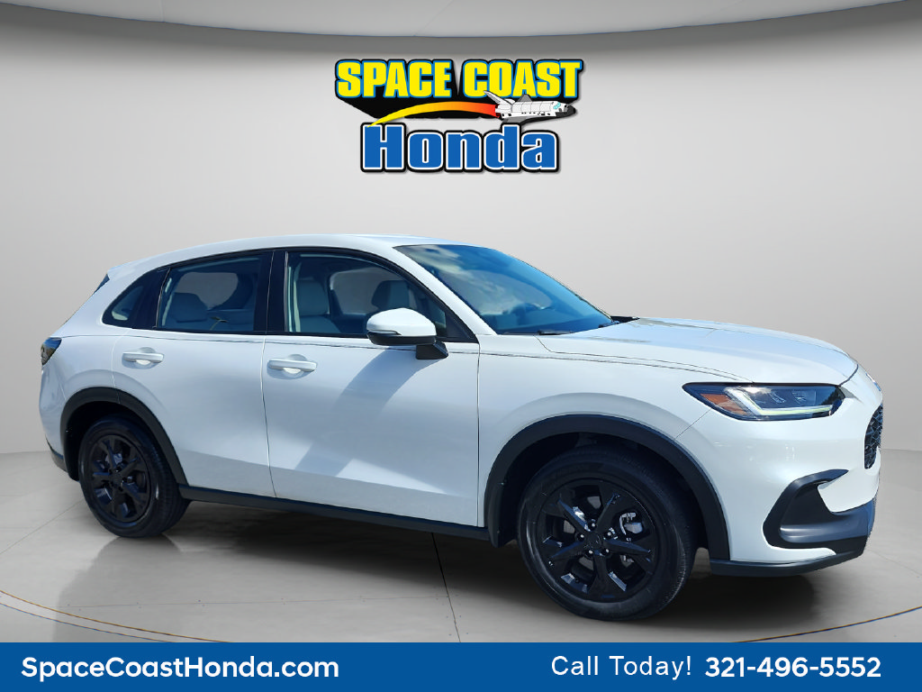 Used 2025 Honda HR-V LX image 1
