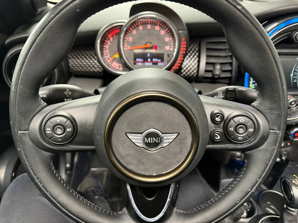 Used 2016 MINI Cooper S image 11