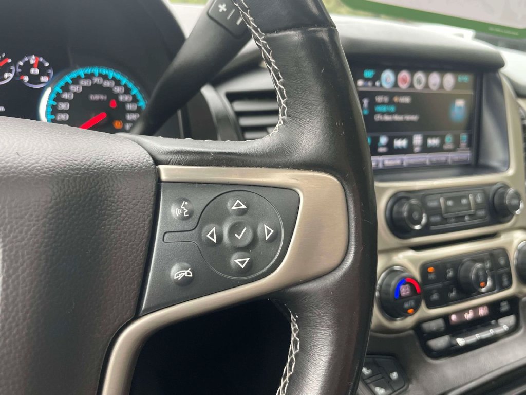 Used 2020 GMC Yukon XL Denali w/ Denali Ultimate Package AWD/4WD image 24