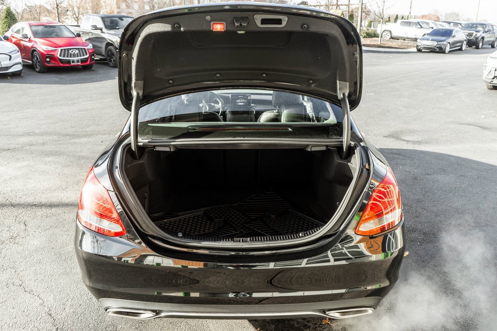 Used 2018 Mercedes-Benz C 300 4MATIC Sedan image 35