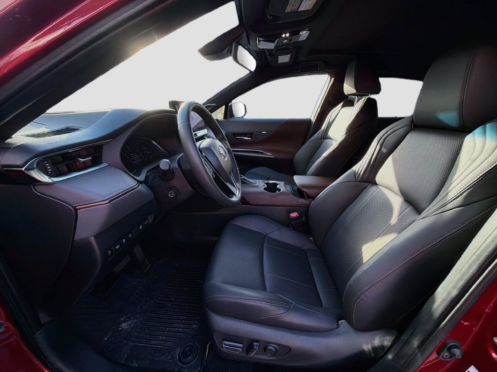 Used 2023 Toyota Venza Limited AWD/4WD image 20