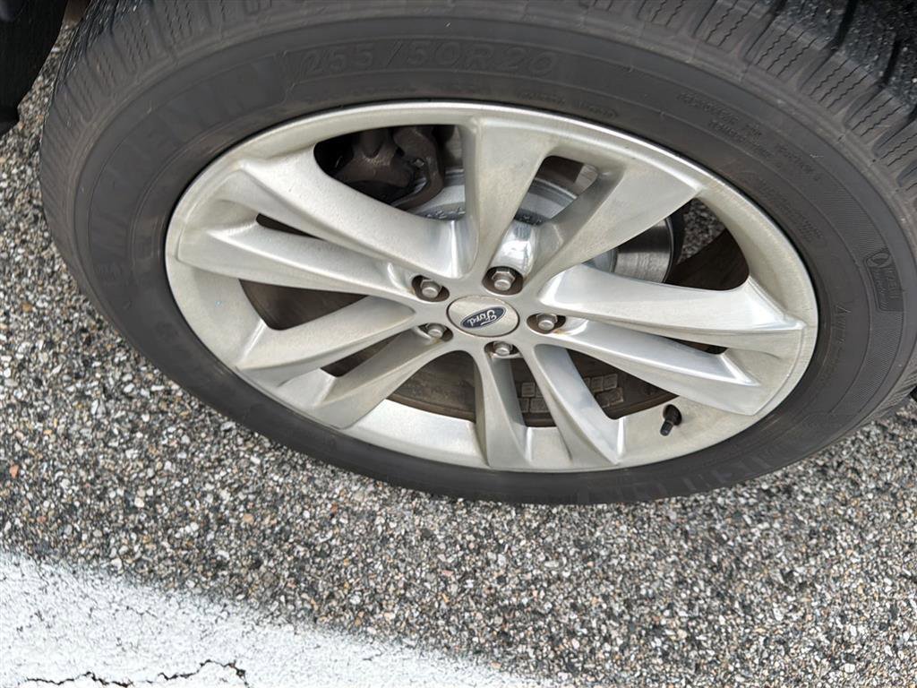 Used 2018 Ford Explorer XLT w/ Equipment Group 202A image 46