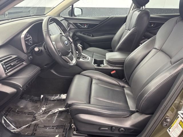 Used 2022 Subaru Outback Limited image 16