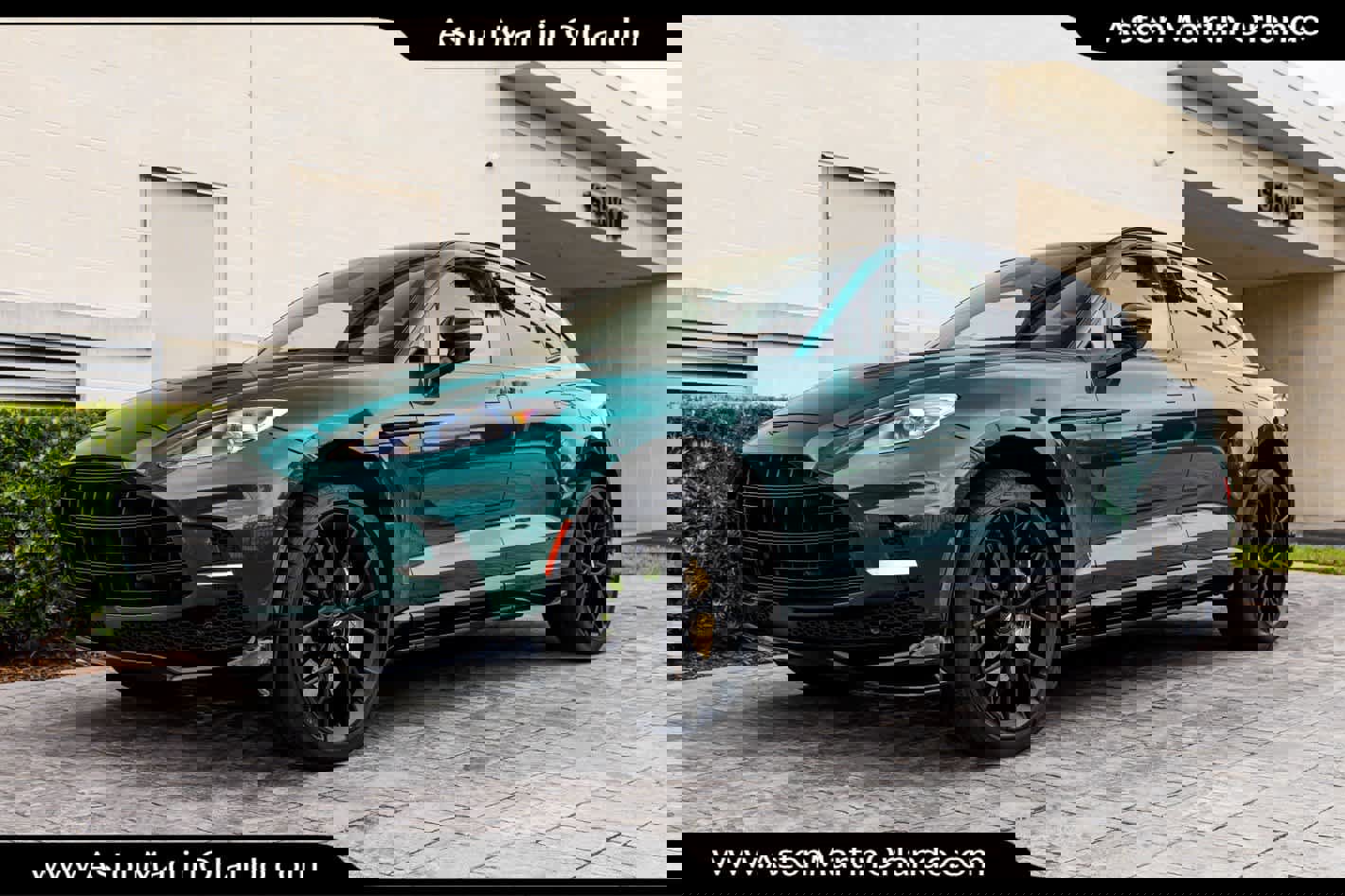 Used 2025 Aston Martin DBX 707 image 35