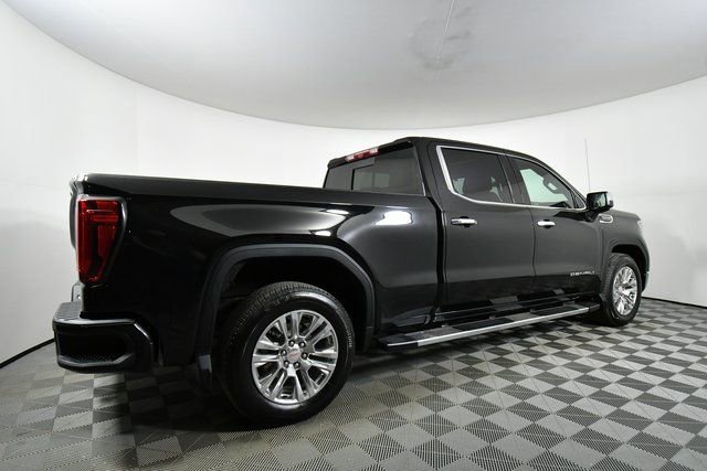 Used 2022 GMC Sierra 1500 Denali w/ Technology Package AWD/4WD image 10