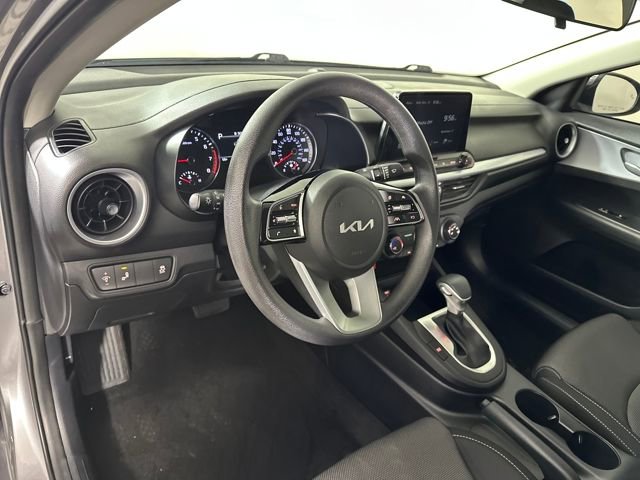 Used 2024 Kia Forte LXS w/ LXS Technology Package image 11