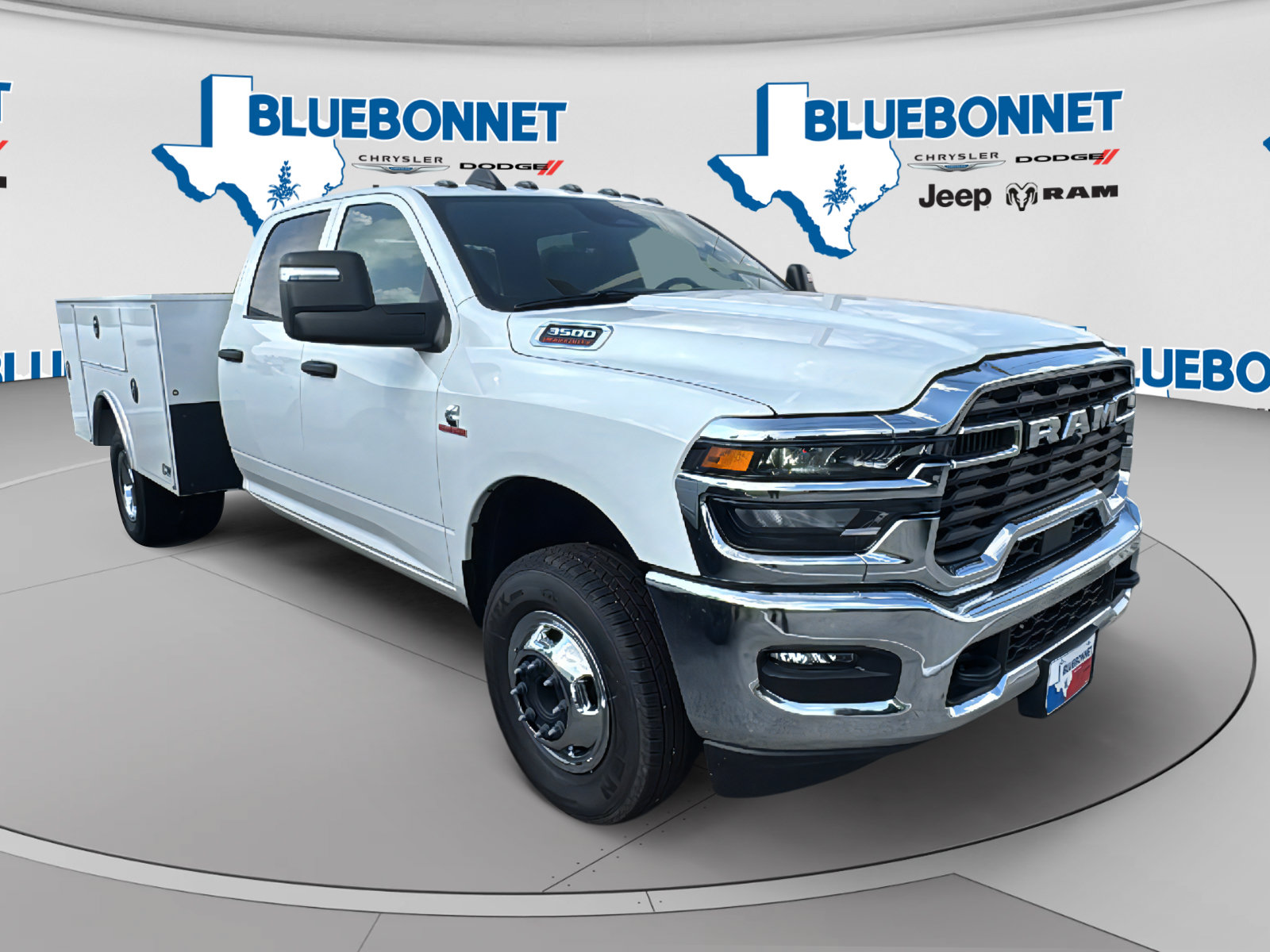 New 2026 RAM 3500 Tradesman w/ Chrome Appearance Group A AWD/4WD image 3