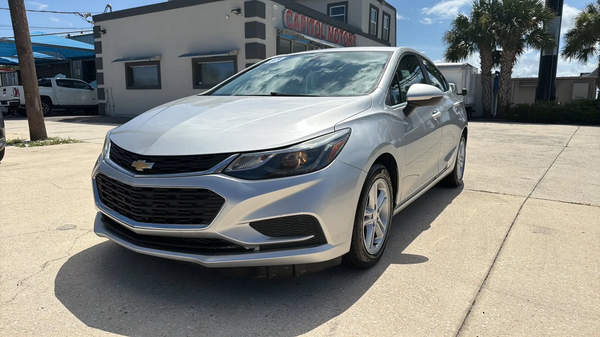 Used 2017 Chevrolet Cruze LT