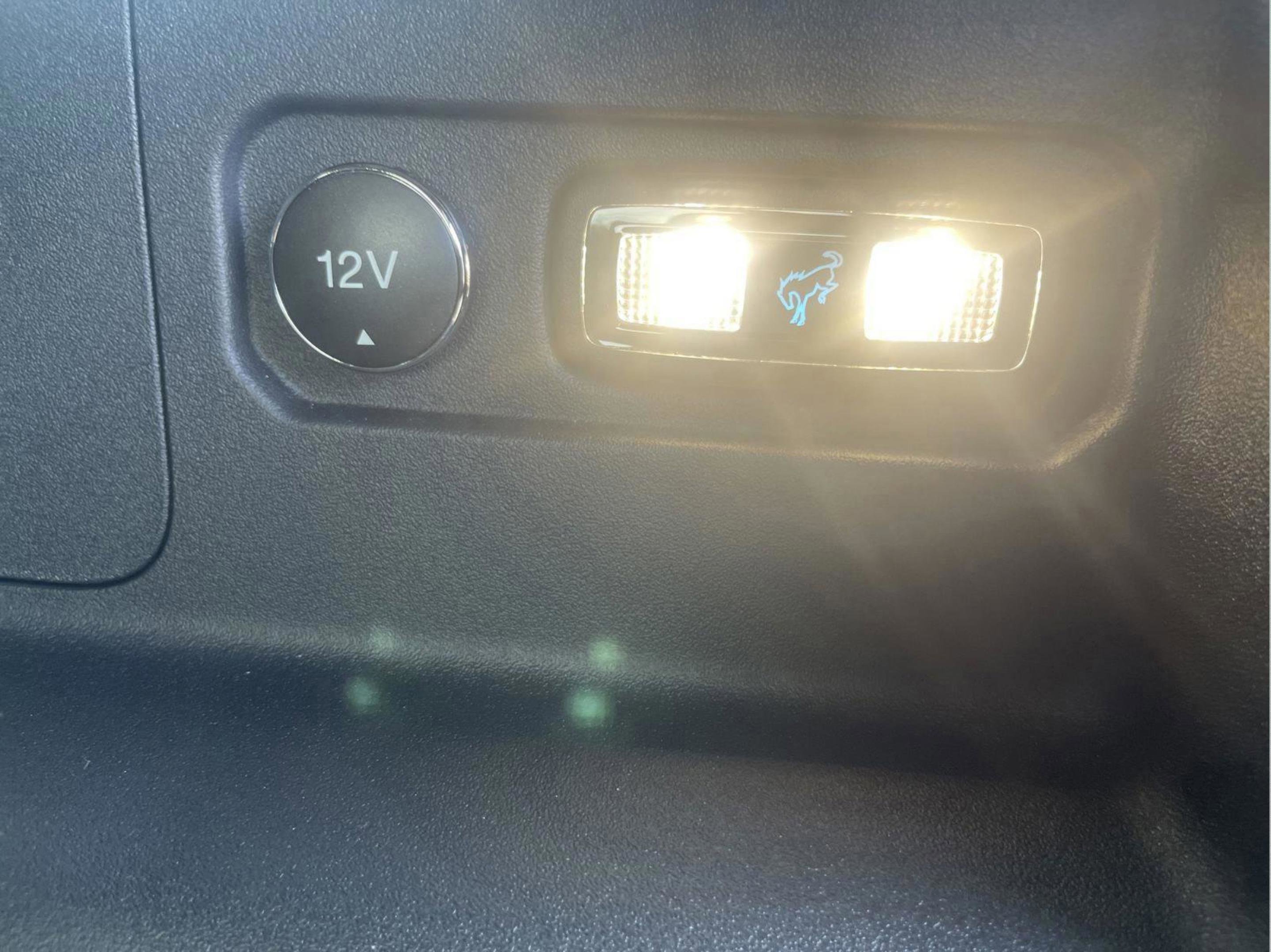 New 2024 Ford Bronco Black Diamond w/ Sasquatch Package image 13