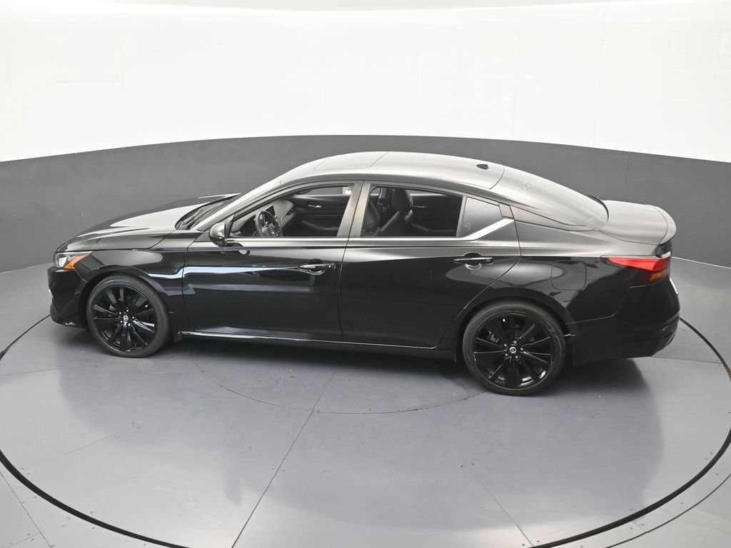 Used 2022 Nissan Altima 2.5 SR w/ Midnight Edition Package FWD image 45