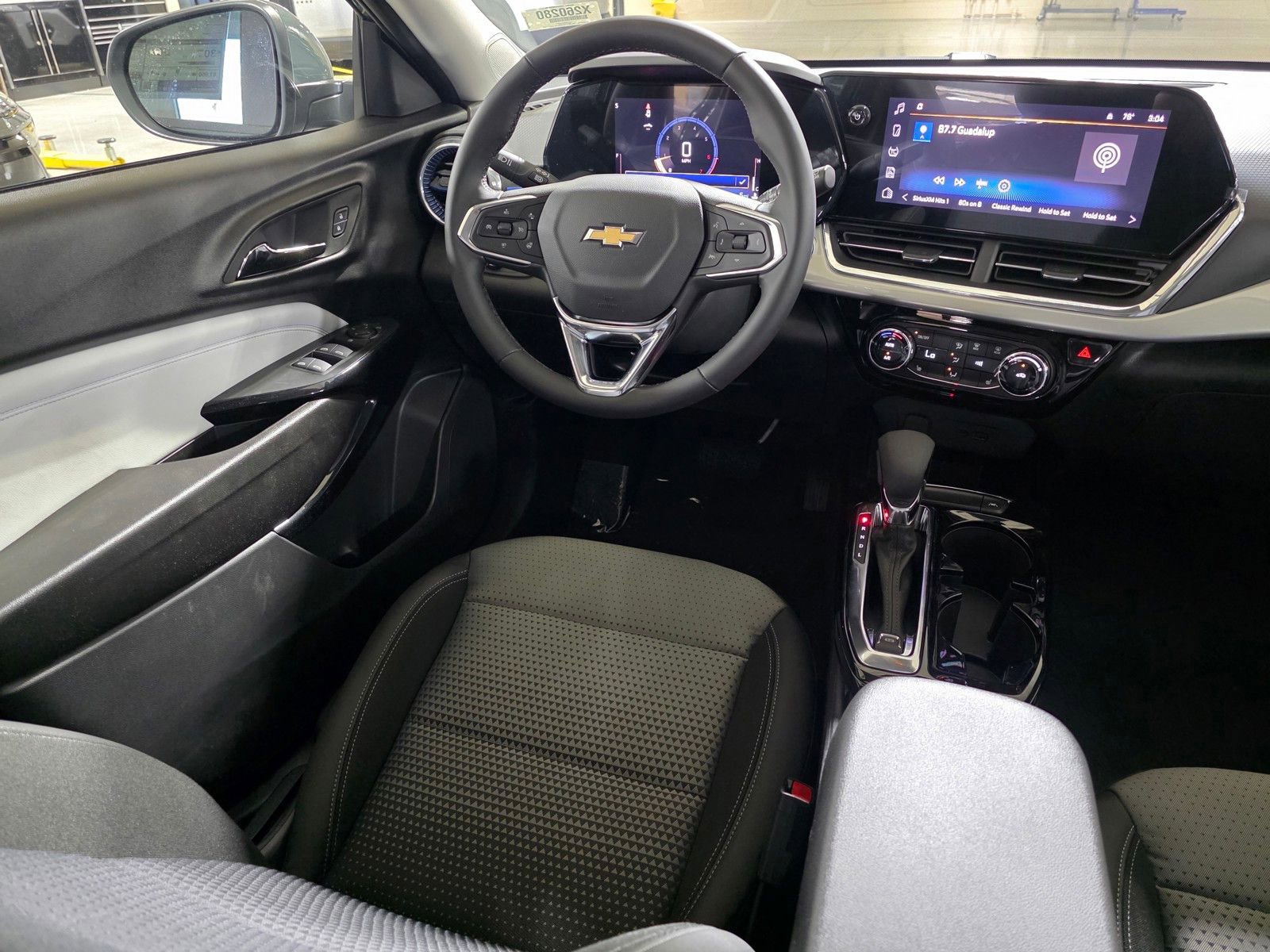 New 2026 Chevrolet Trax LT w/ Driver Confidence Package FWD image 19